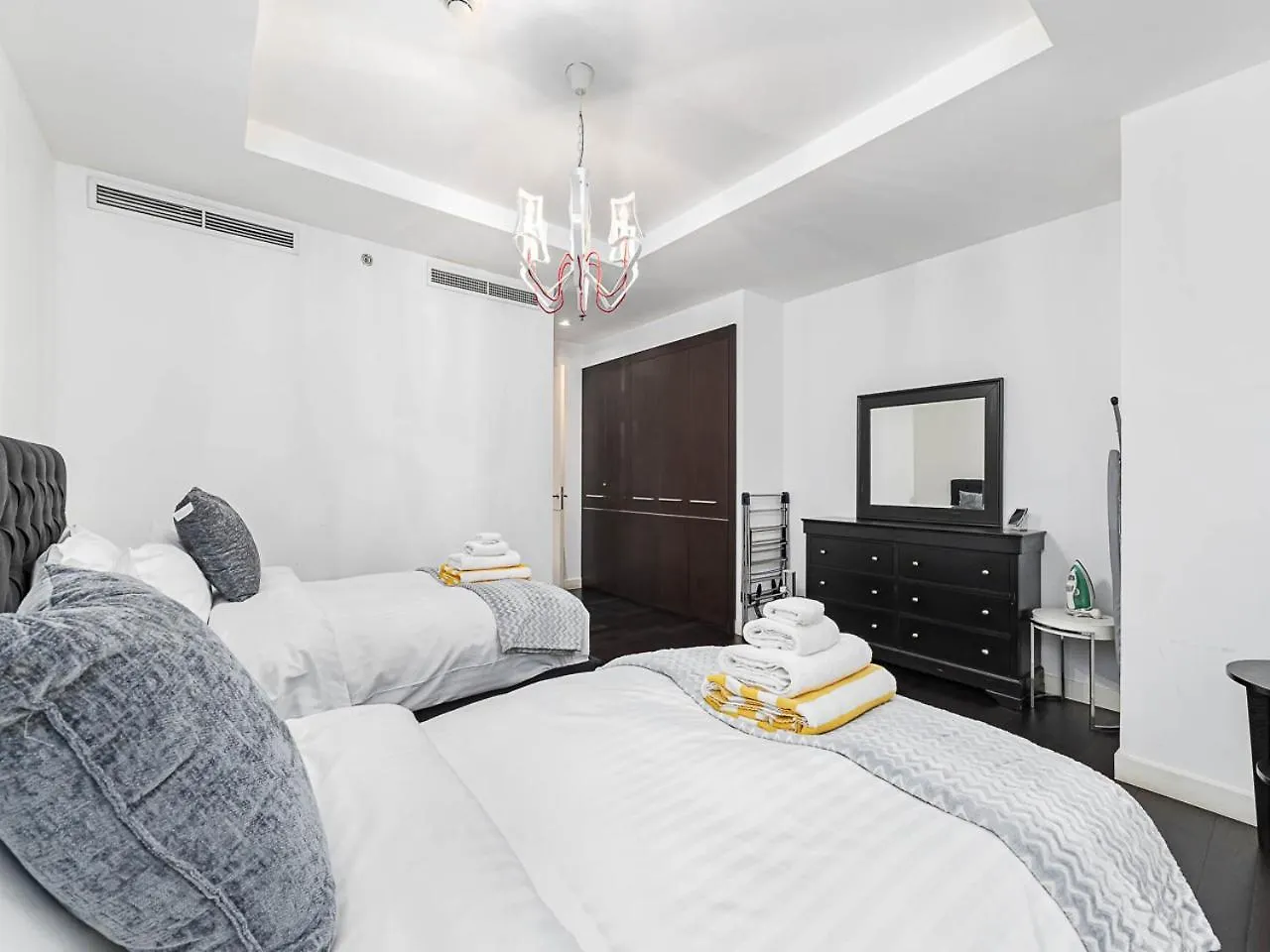 Short Stay Limestone House Difc 2 Bedrooms Dubai 0*,  Förenade Arabemiraten